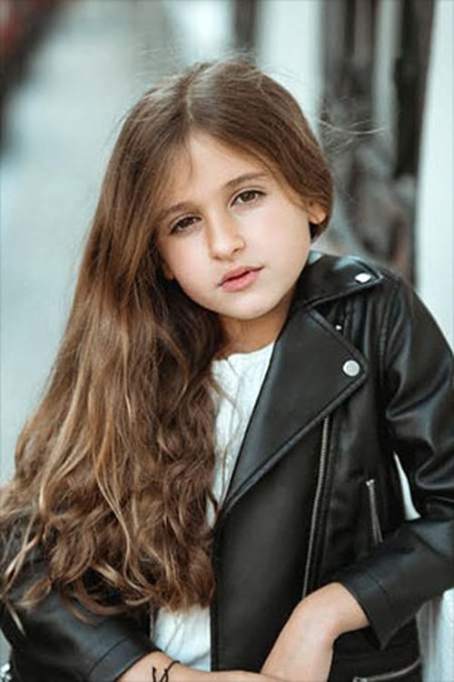 Paulina Fenoy as Estrella