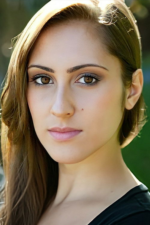 Veronika Domińczyk as Yvette