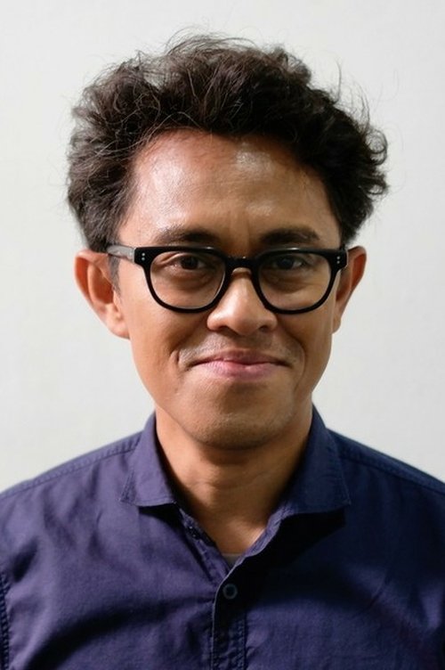 Riri Riza as Himself