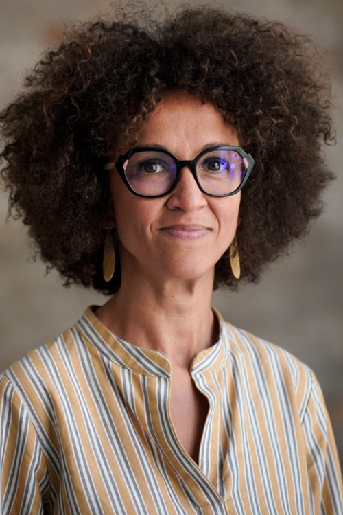 Samia Henni as Écrivain & Historienne