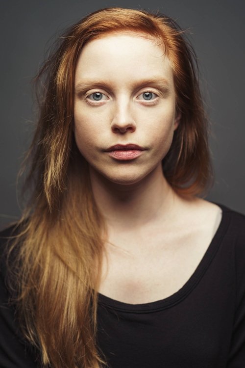 Anneke Sluiters as Frieda
