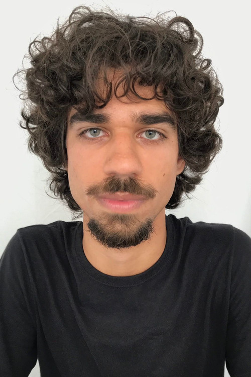 Bruno Fanin as Homem (Men)