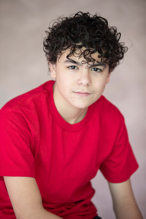 Azrael Araujo as Norman Williams