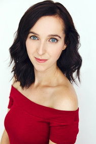 Nikki Hrichak as Detective Harris