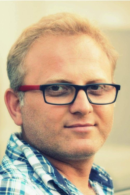 Naresh Kathooria as Mark