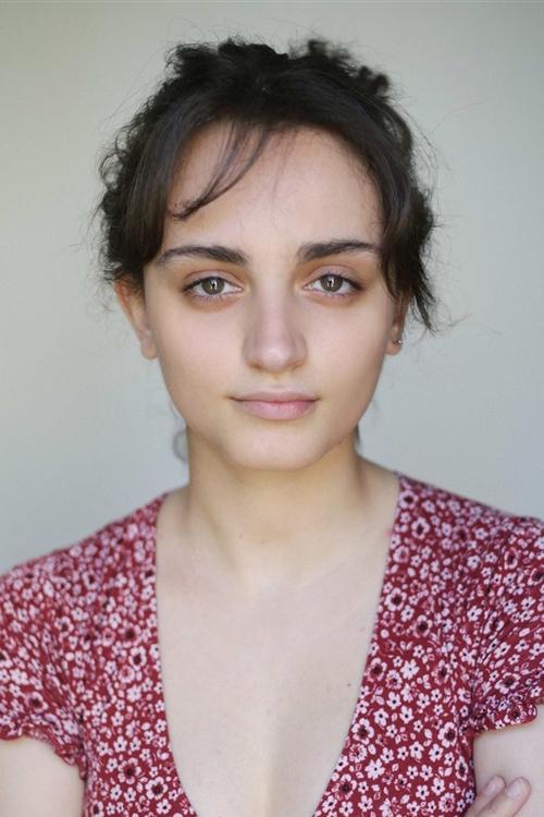 Amal Affani as Young Refugee Bardonecchia