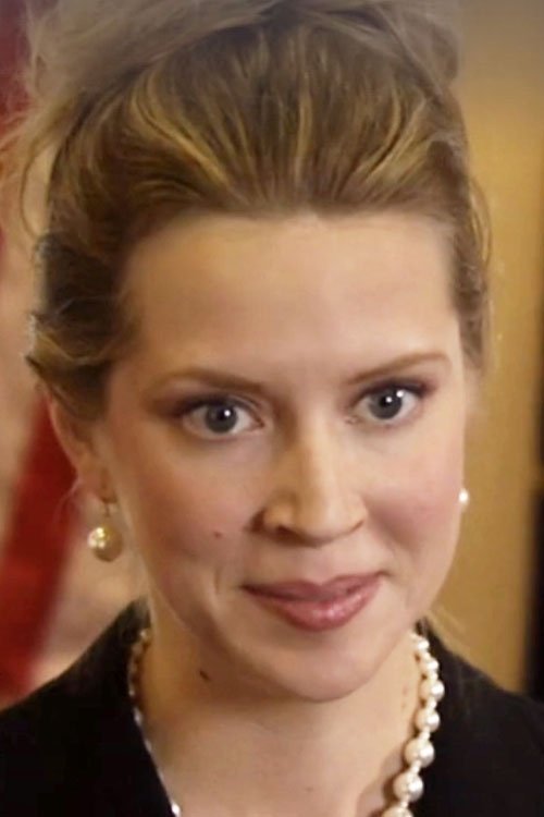 Emily Moffat as Nurse