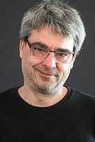 Andrucha Waddington as Self