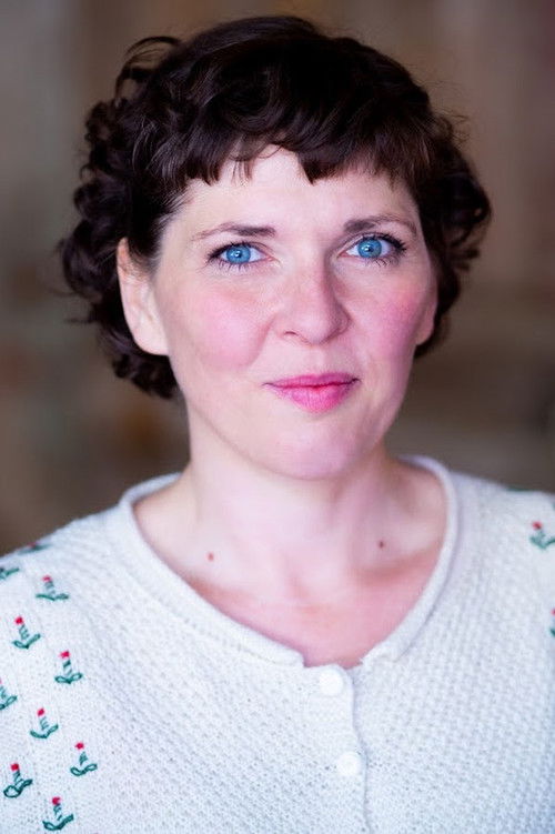 Catalina Navarro Kirner as Tagesmutter Frau Hartmann