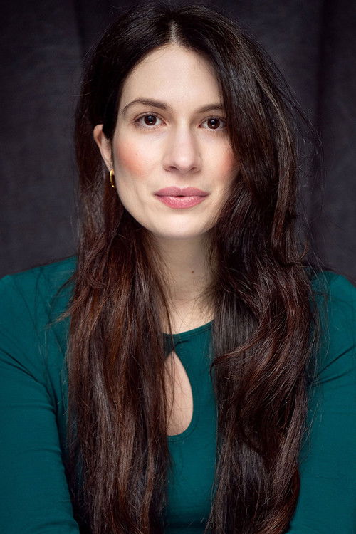 Sarah Nicolazzo as Netta