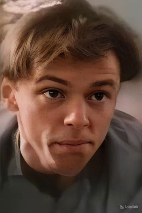 Aleksandr Ozerov as журналист