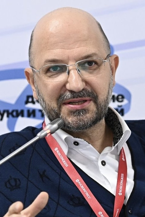 Alexander Belenov as Self