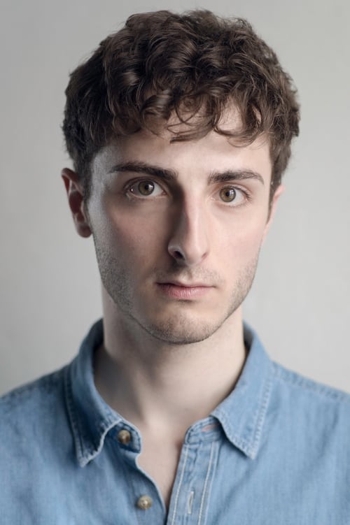 Dominic Applewhite as Real estate agent