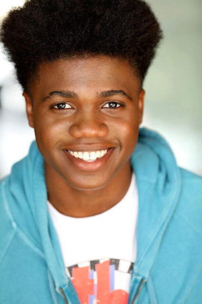 Samuel D. Evans as Carl Sims