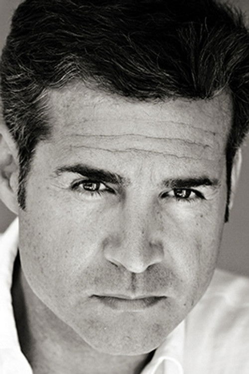 Paki Valente as Federico