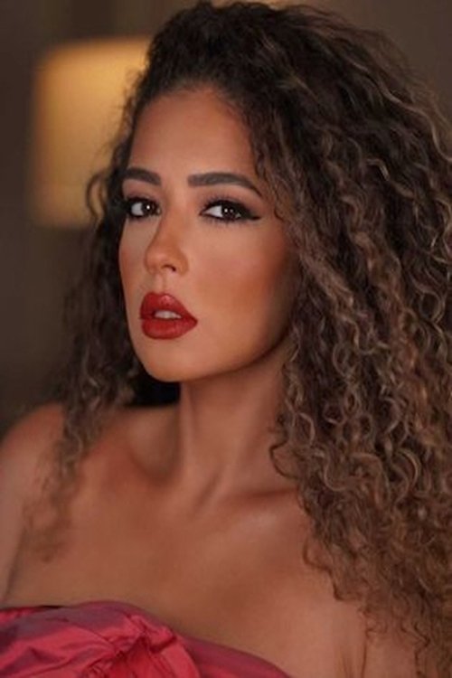 Nada Akram as ساندرا