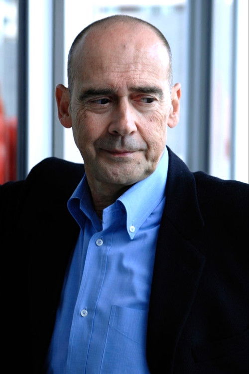 Davide Gemmani as Beppe Martinelli