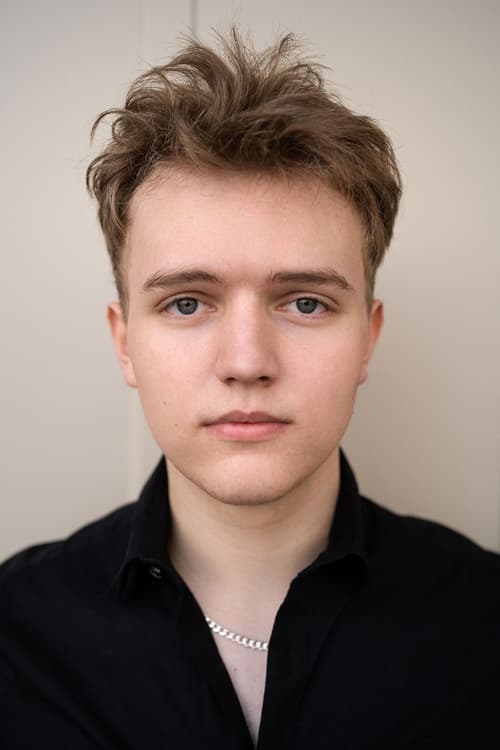 Marlon Heidel as Ben Braun