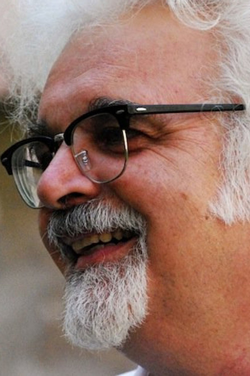 Patrizio Roversi as il figlio del prefetto Gonnella