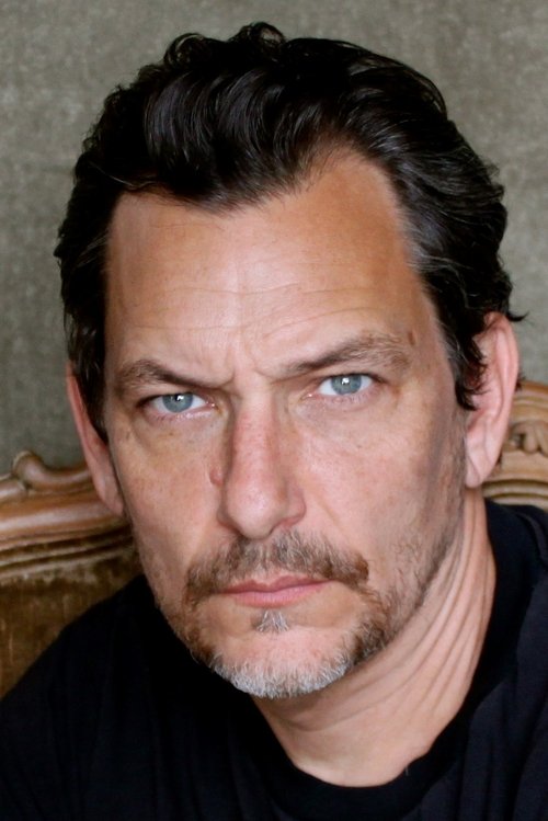 Bradford Tatum as Cody Harrison