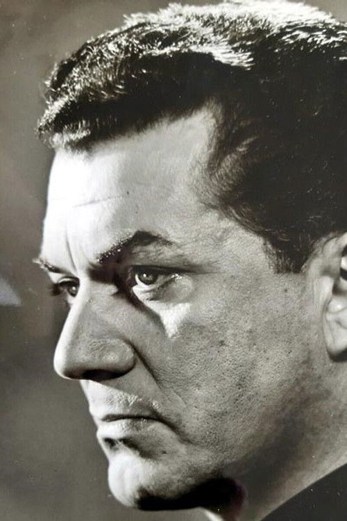 Kurd Pieritz as Henry Sorrell