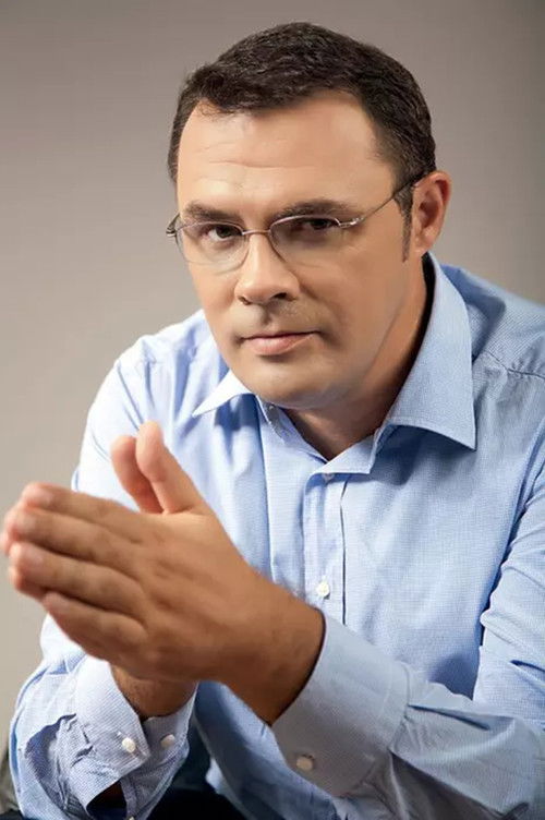 Moise Guran as himself