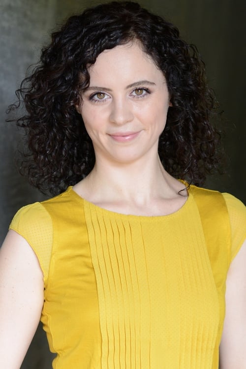 Lea Enslin as Woman in White