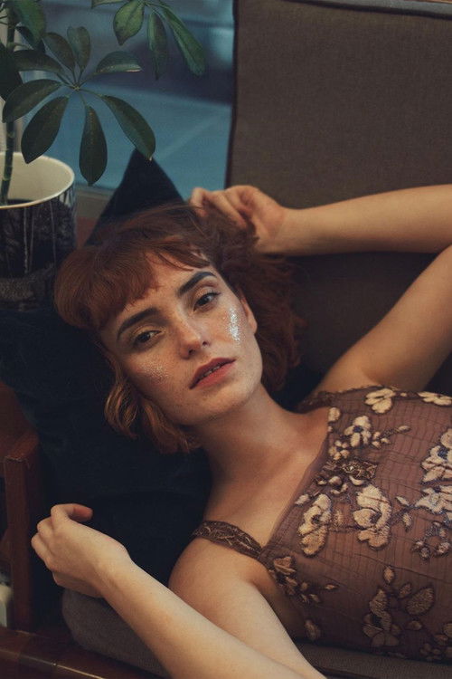 Isabella Rodriguez Rochin as Beatríz