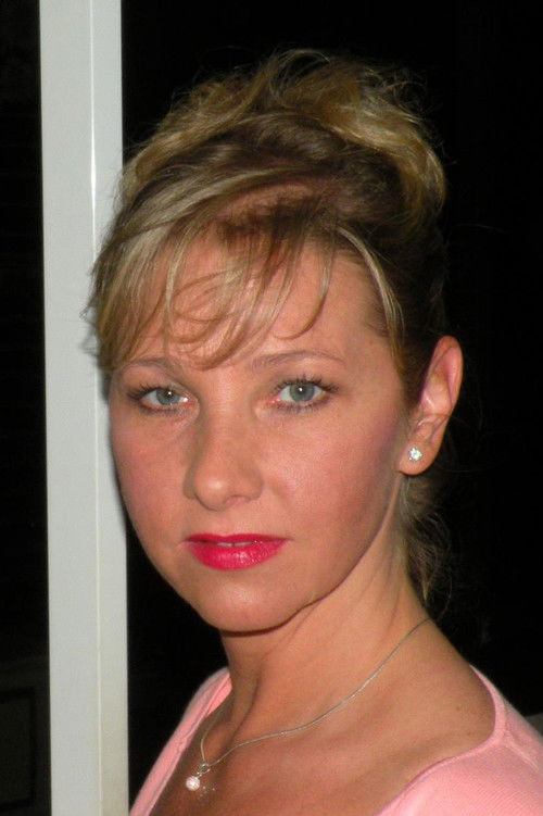 Ingrid Hanzelová as 