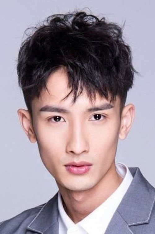 Liu Junda as Crown Prince