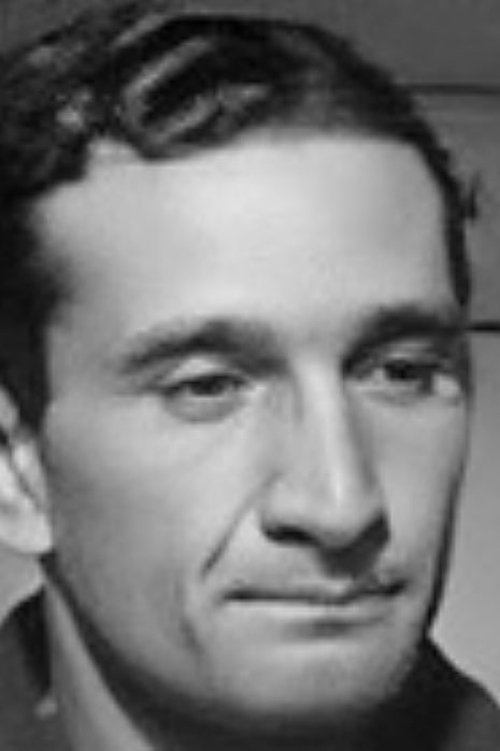 Luigi Russo as Spartaco