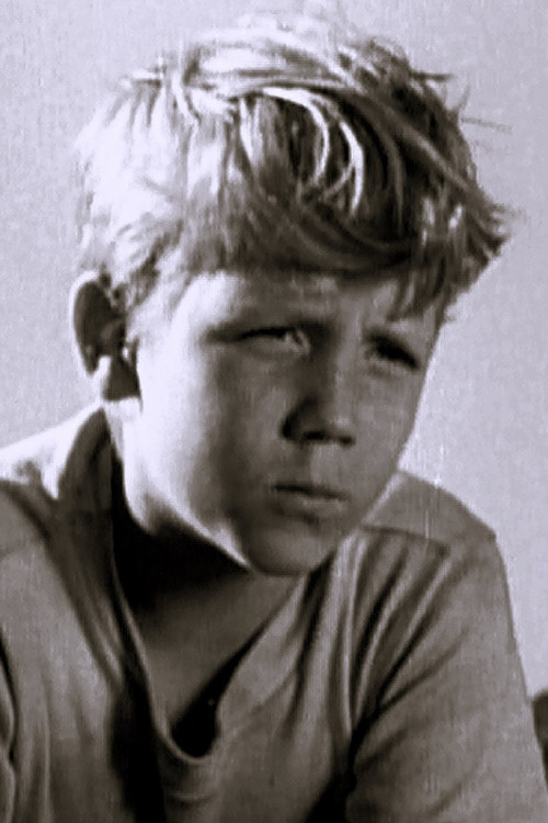 Gregory Moffett as Richard 'Richie' Everett