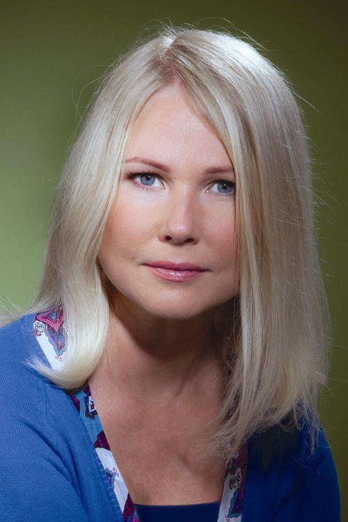 Liis Tappo-Treial as Alice