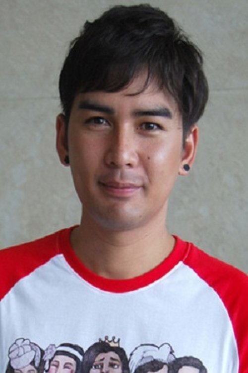 Wiradit Srimalai as Gus