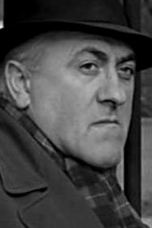 Albert Michel as Le garde-champêtre