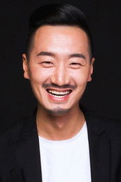 Xu Xiao Xing as Liu Luo