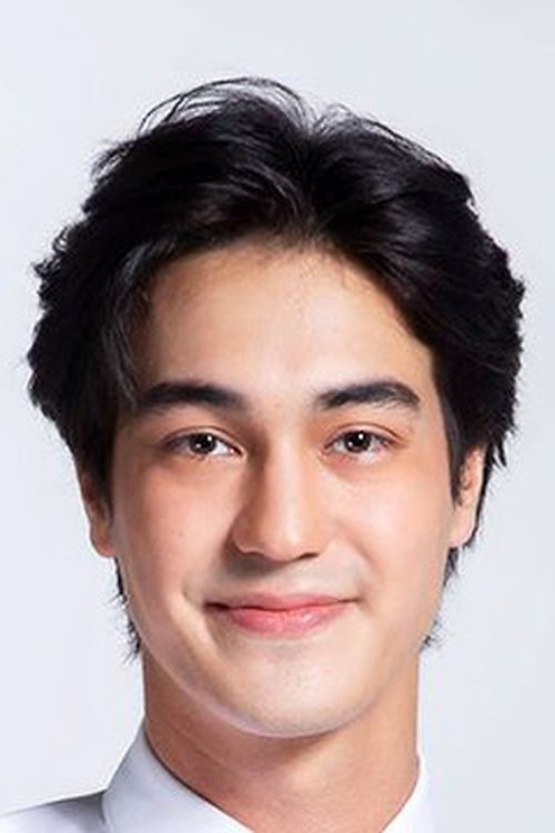 Namo Benedict Rebillet as Mac