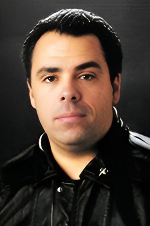 José Manuel Rosado as Amândio Pereira