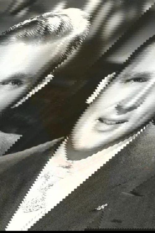 Joe Kirkwood Jr. as Joe Palooka