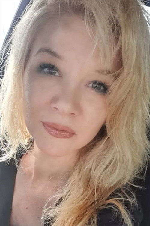 Bojana Tušup as Bojana