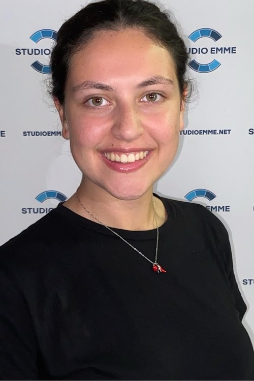 Maria Libera Casa as Serena