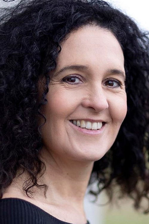 Kirstine Hedrup as Galleritøs