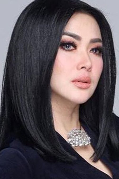 Syahrini as Syahrini