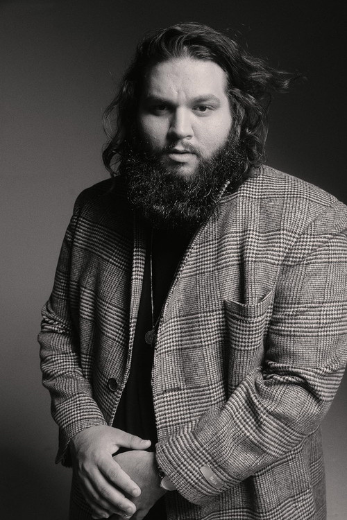 Robby Ramos as Morris