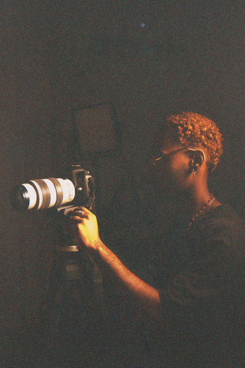 Wallace Douglas as Entidade