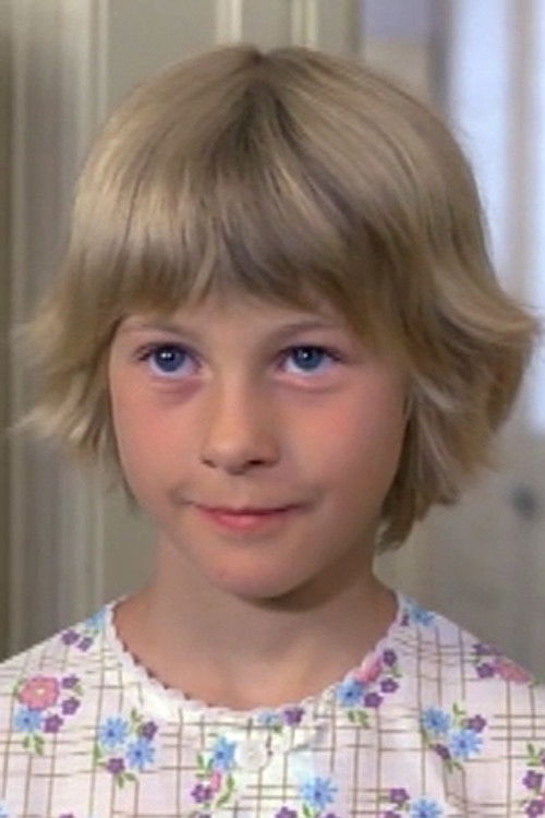 Susanne Junewitz as Caroline Grauschmidt