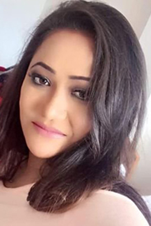 Rimi Hazarika as Preeti Handique / Chitli