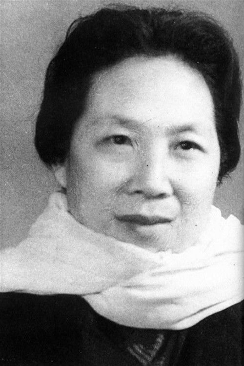 Bo Li as Daughter-in-law