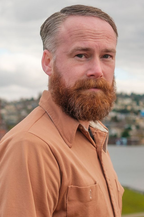 Mikiech Nichols as Gus