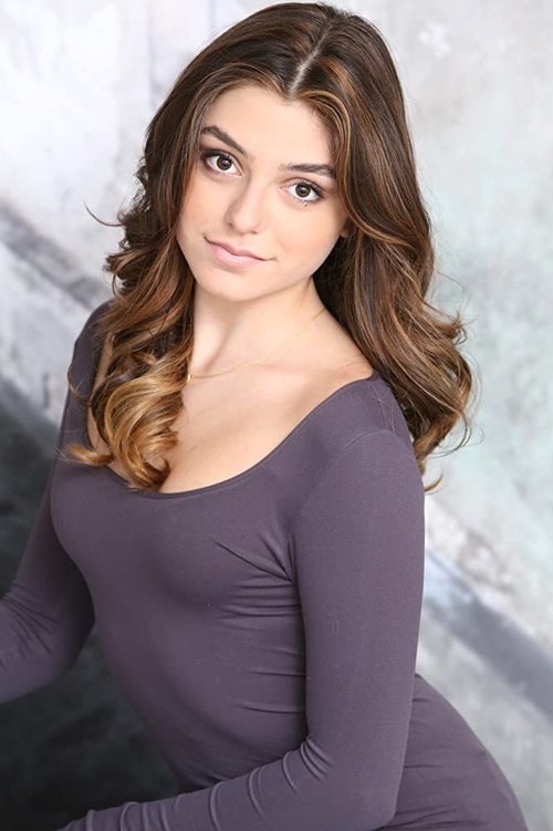 Gabriella Palminteri as Gina Sackman